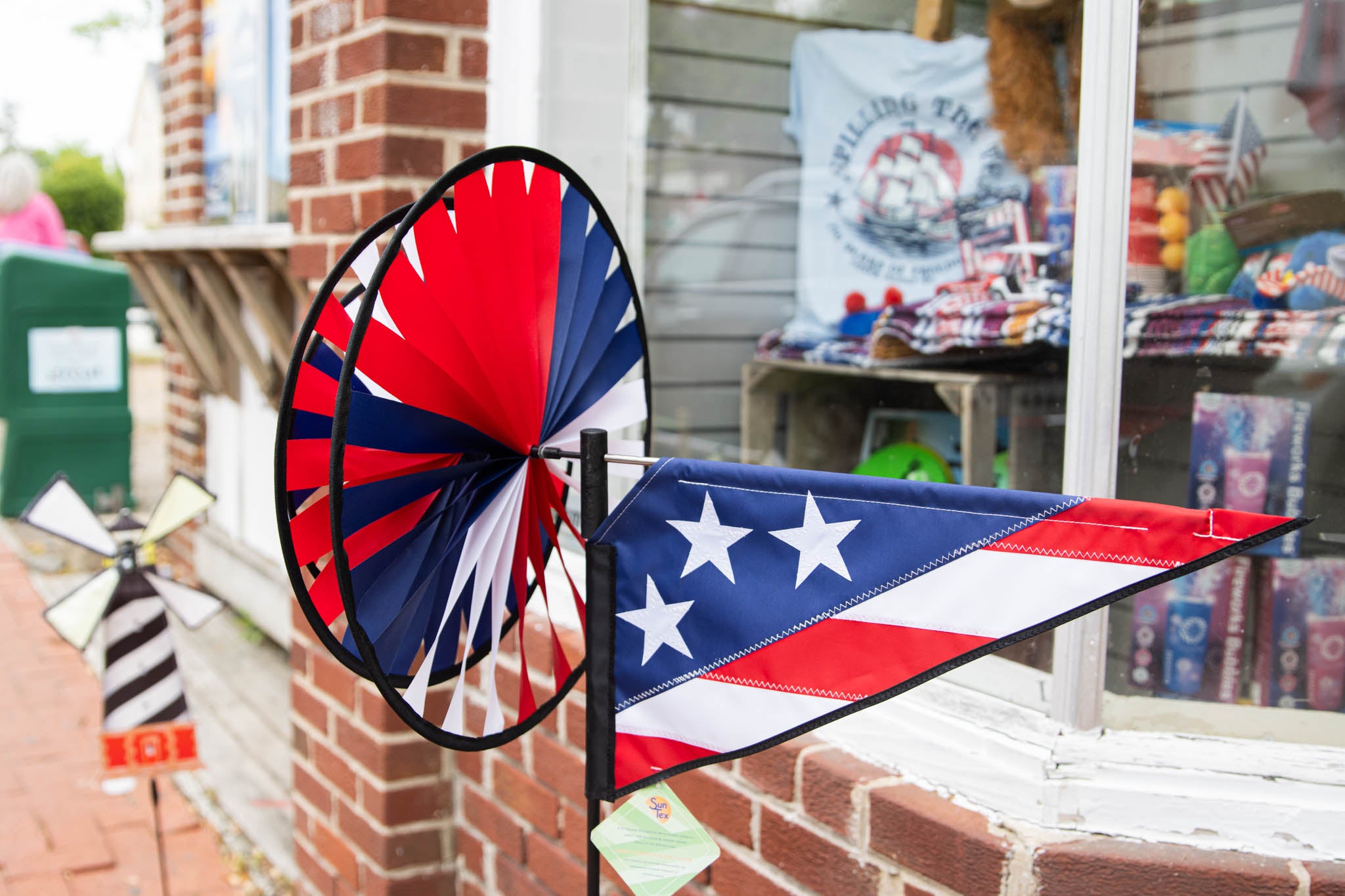 Triple Spinner - Patriotic – Kitty Hawk Kites