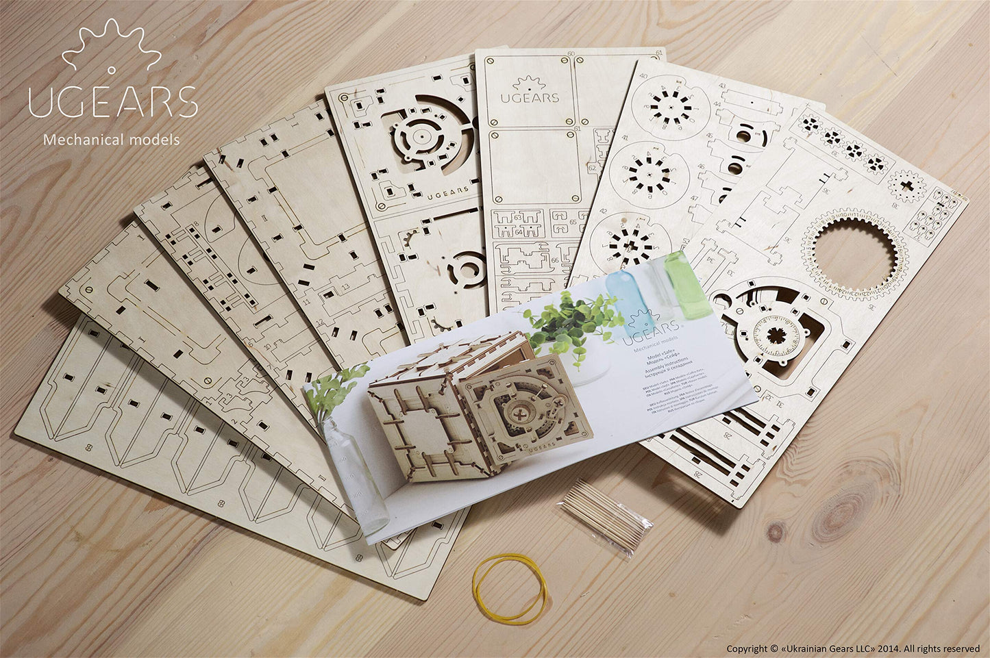 UGEARS Model Safe Kit | 3D Wooden Puzzle | DIY Mechanical Safe